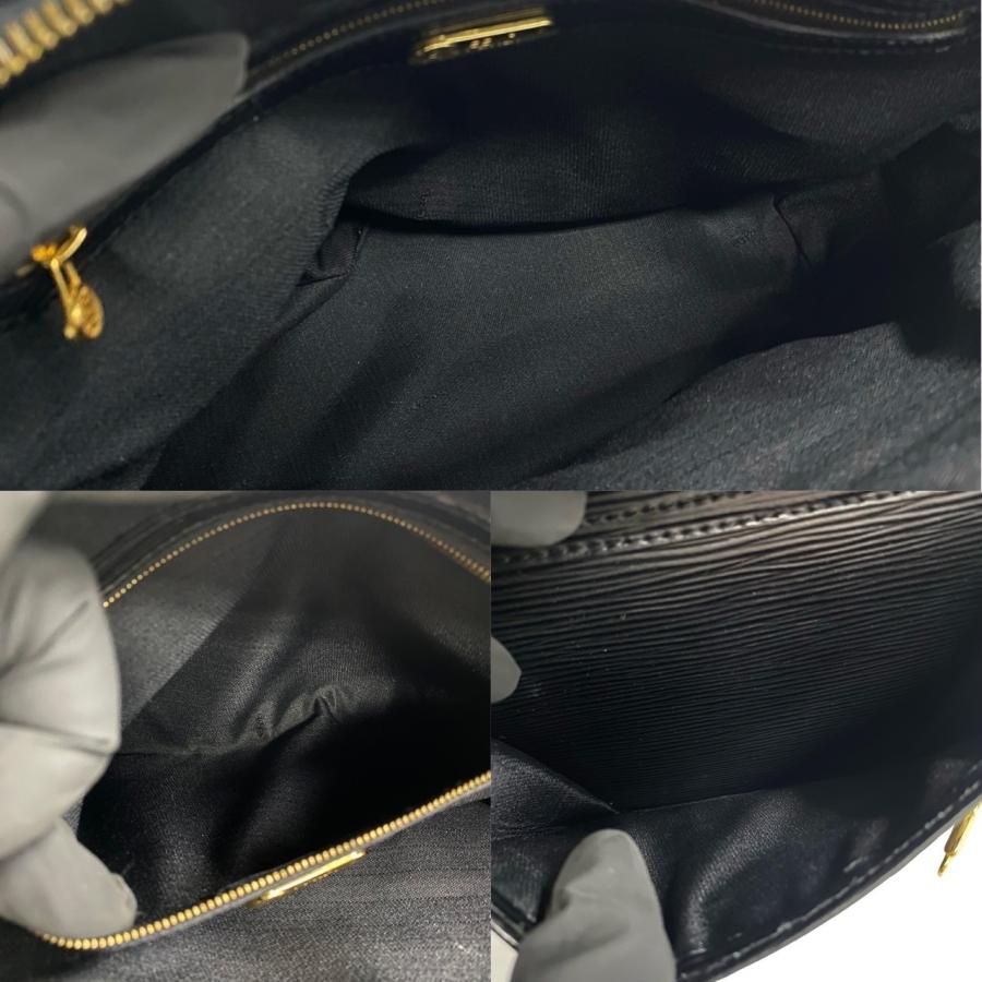 FENDI フェンディ ヴィンテージ バッグ ゴールド金具 FENDI（フェンディ） ほぼ未使用 希少品 袋 鍵付き ヴィンテージ FF