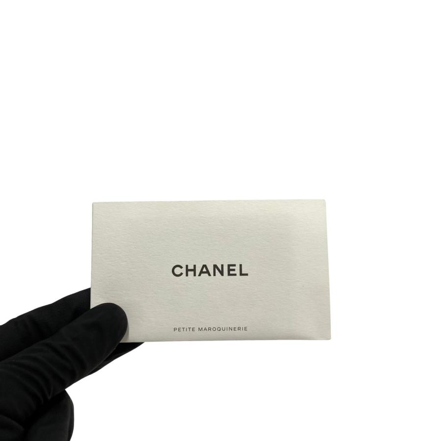 CHANEL 極 美品 シール有 31番台 シャネル シャネル19 マトラッセ 