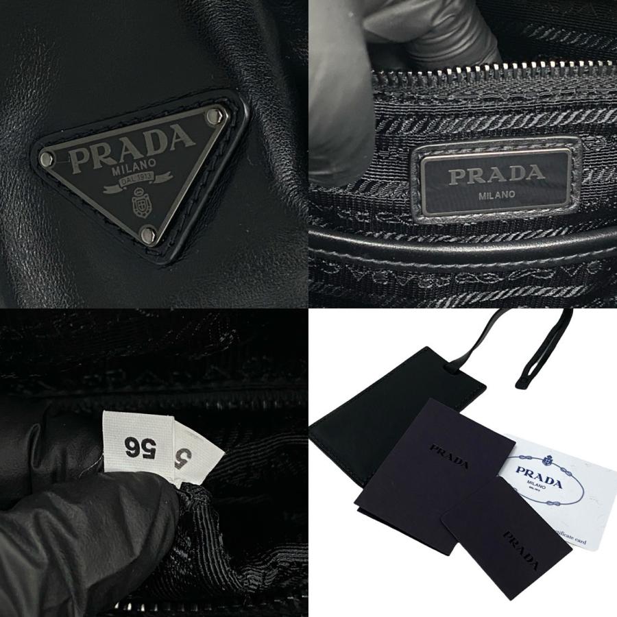 PRADA 極 美品 希少品 プラダ 三角ロゴ プレート 金具 レザー 本 PRADA 極 美品 希少品 プラダ 三角ロゴ プレート 金具 レザー 本