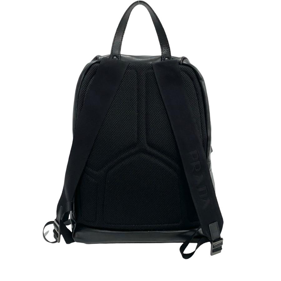 PRADA 極 美品 希少品 プラダ 三角ロゴ プレート 金具 レザー 本 PRADA 極 美品 希少品 プラダ 三角ロゴ プレート 金具 レザー 本