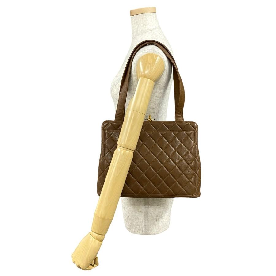 CHANEL（シャネル） ほぼ未使用 カード シール有 4番台 マトラッセ