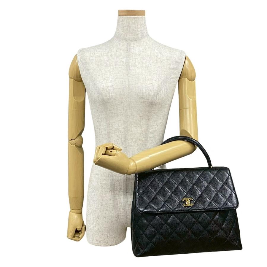 CHANEL（シャネル） ほぼ未使用 カード シール有 6番台 マトラッセ