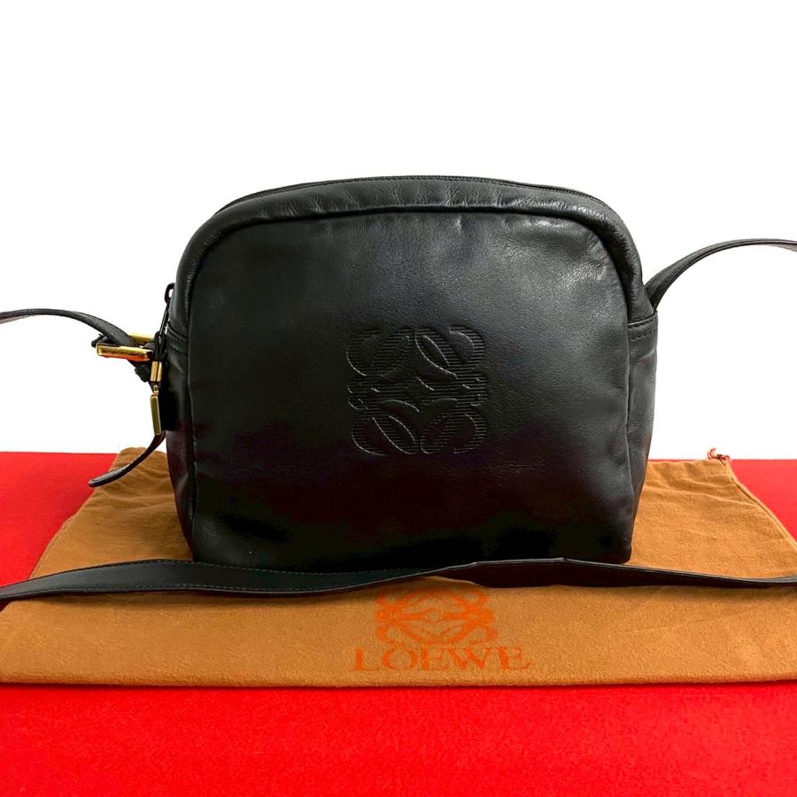 【美品】LOEWEサコッシュ LOEWE（ロエベ） 極 美品 希少品 ヴィンテージ アナグラム ロゴ レザー