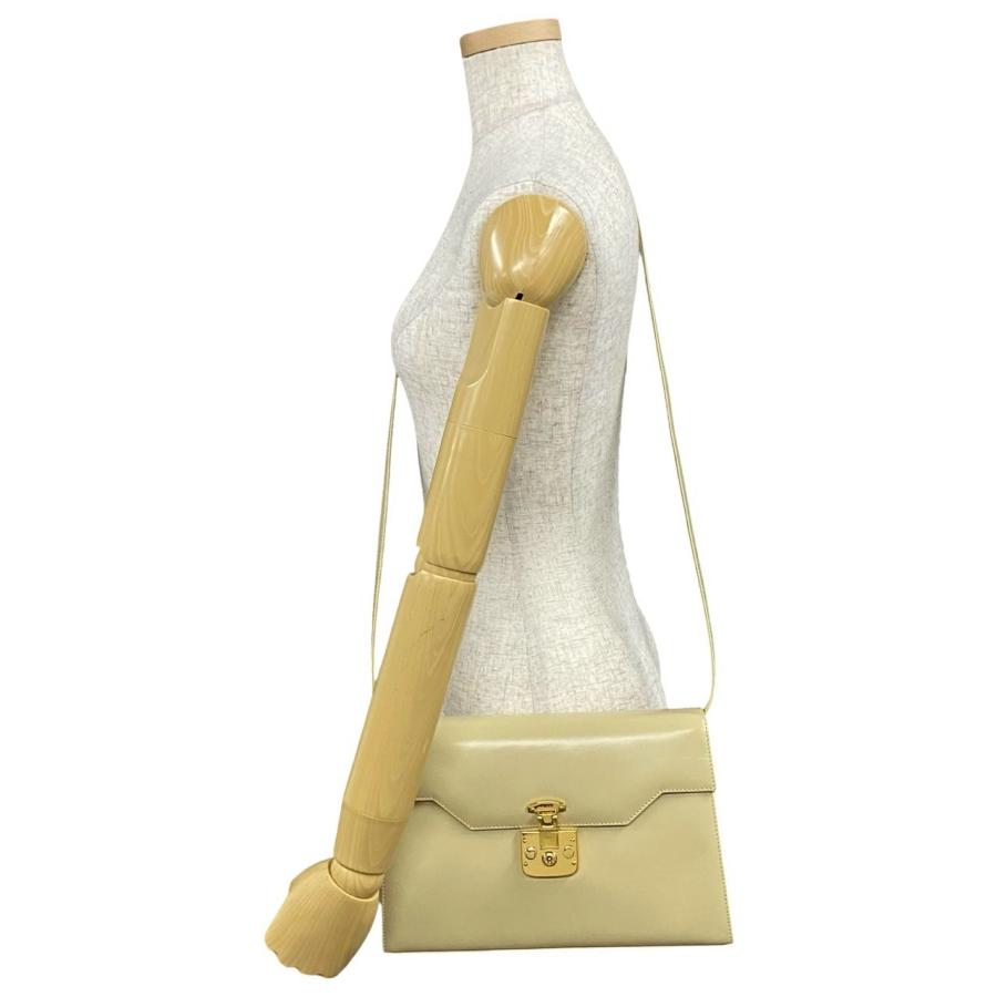 GUCCI（グッチ） ほぼ未使用 袋付 オールドグッチ レディロック 金具