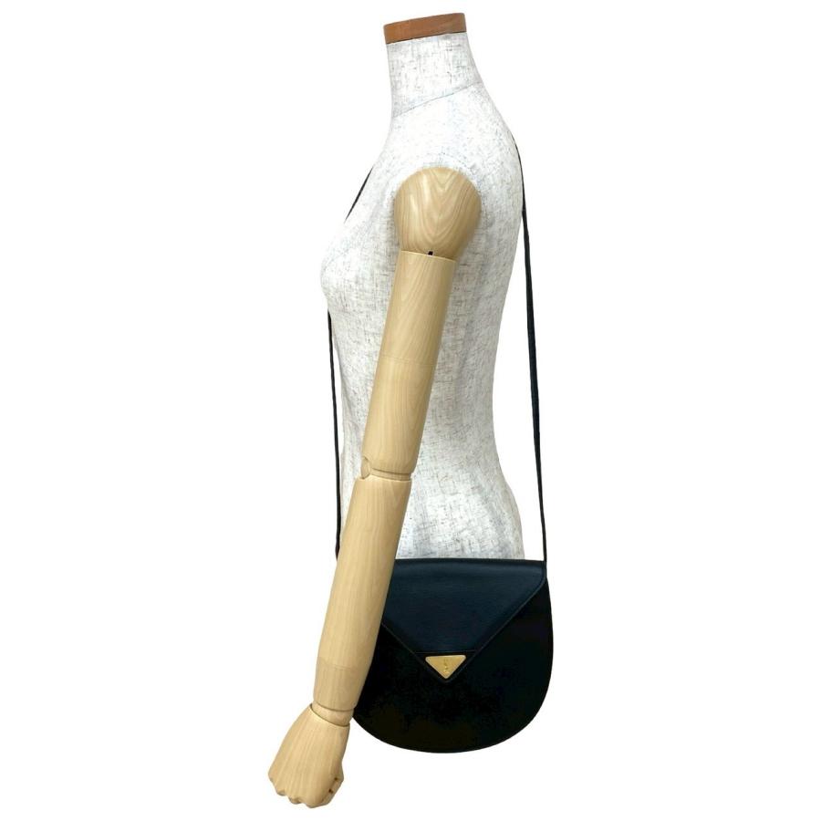 Yves Saint Laurent（イヴ・サンローラン） 極 美品 イヴ サンローラン