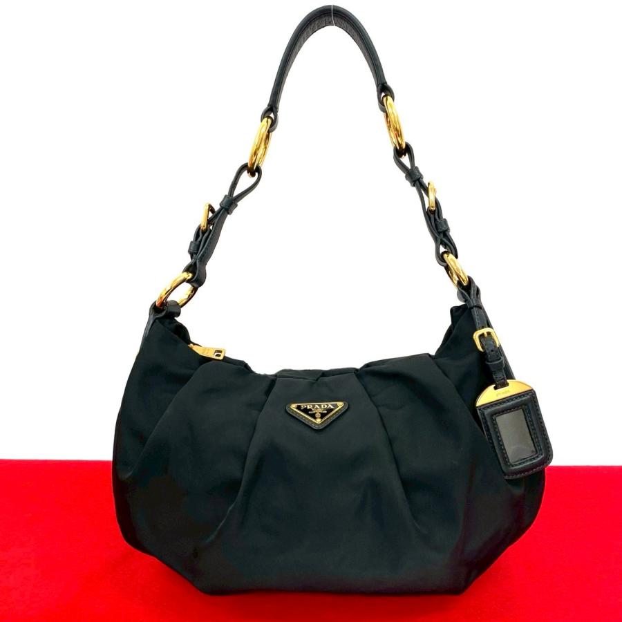 PRADA（プラダ） 極 美品 希少品 三角ロゴ 金具 レザー 本革 テスート