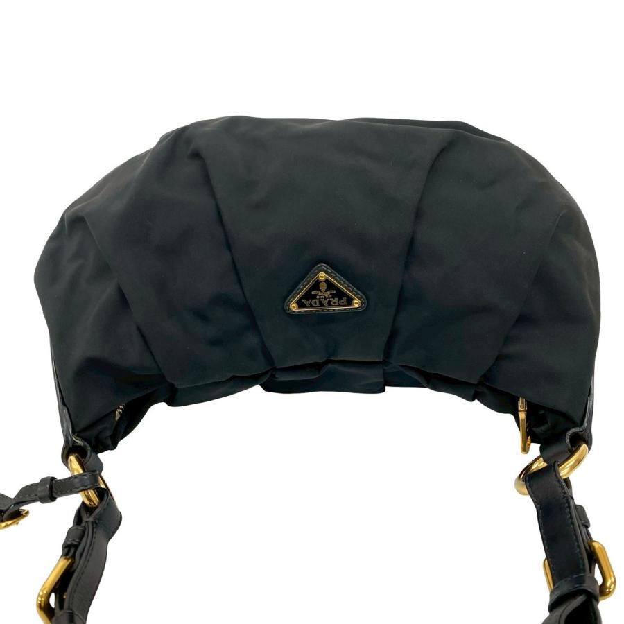PRADA（プラダ） 極 美品 希少品 三角ロゴ 金具 レザー 本革 テスート