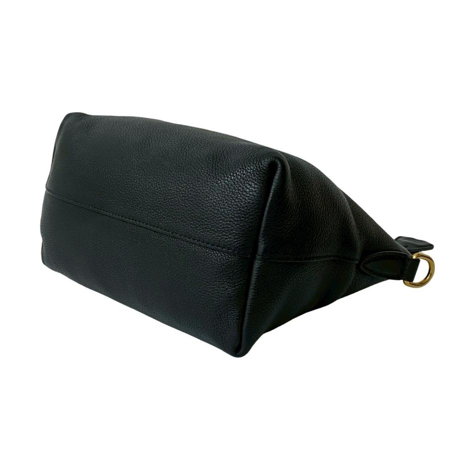 PRADA（プラダ） 極 美品 ロゴ 金具 レザー 本革 2way ハンドバッグ