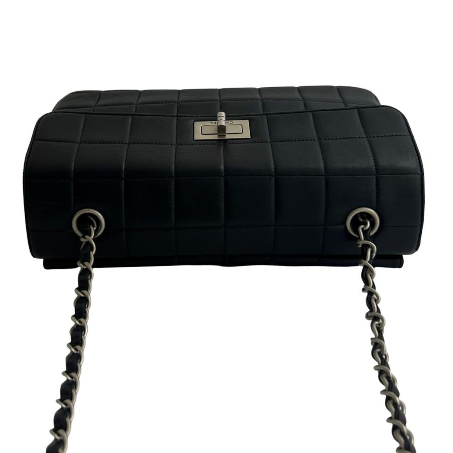 CHANEL（シャネル） 極 美品 箱 袋付 カード シール有 6番台 チョコ 