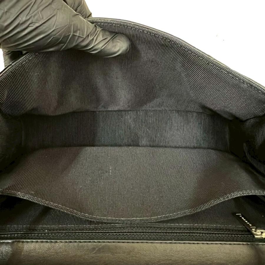 CHANEL（シャネル） 極 美品 箱 袋付 カード シール有 6番台 チョコ 