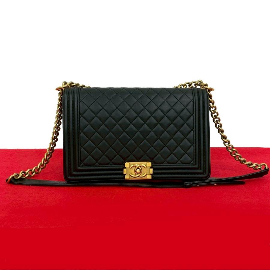 シャネル 21番台 ボーイシャネル ココマーク ラムスキン ショルダーバッグ