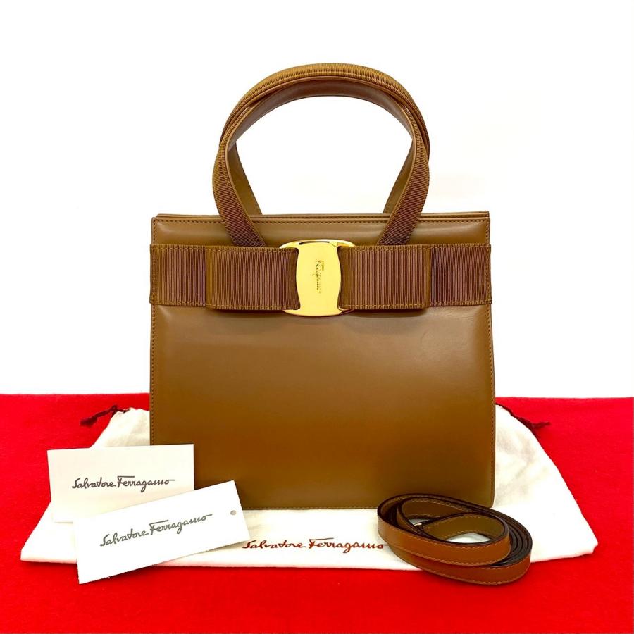 【Salvatore Ferragamo】2wayバッグ　ヴァラリボン　レザー Salvatore Ferragamo バッグ 2way ヴァラ リボン レザー