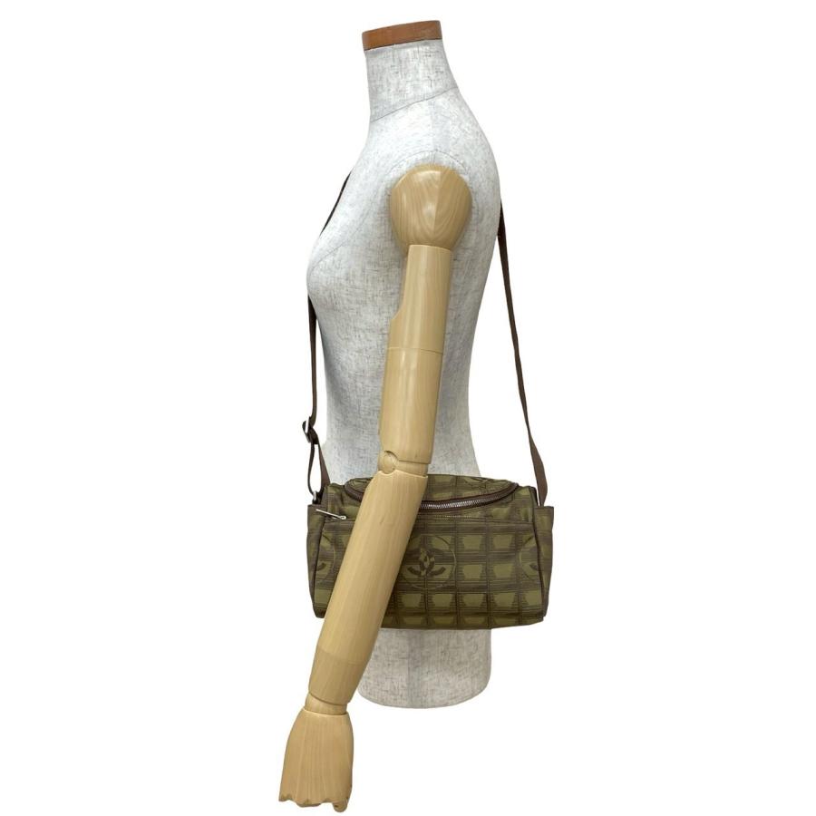 CHANEL（シャネル） 極 美品 シール有 7番台 ニュートラベルライン