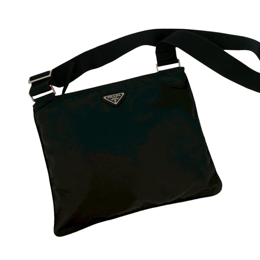 美品 PRADA プラダ ショルダーバッグ 斜めがけ 肩がけ 三角ロゴ ブラック PRADA（プラダ） 極 美品 三角ロゴ プレート 金具 テスート ナイロン