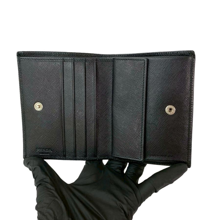 PRADA（プラダ） 極 美品 希少品 箱付き 三角ロゴ 金具 サフィアーノ