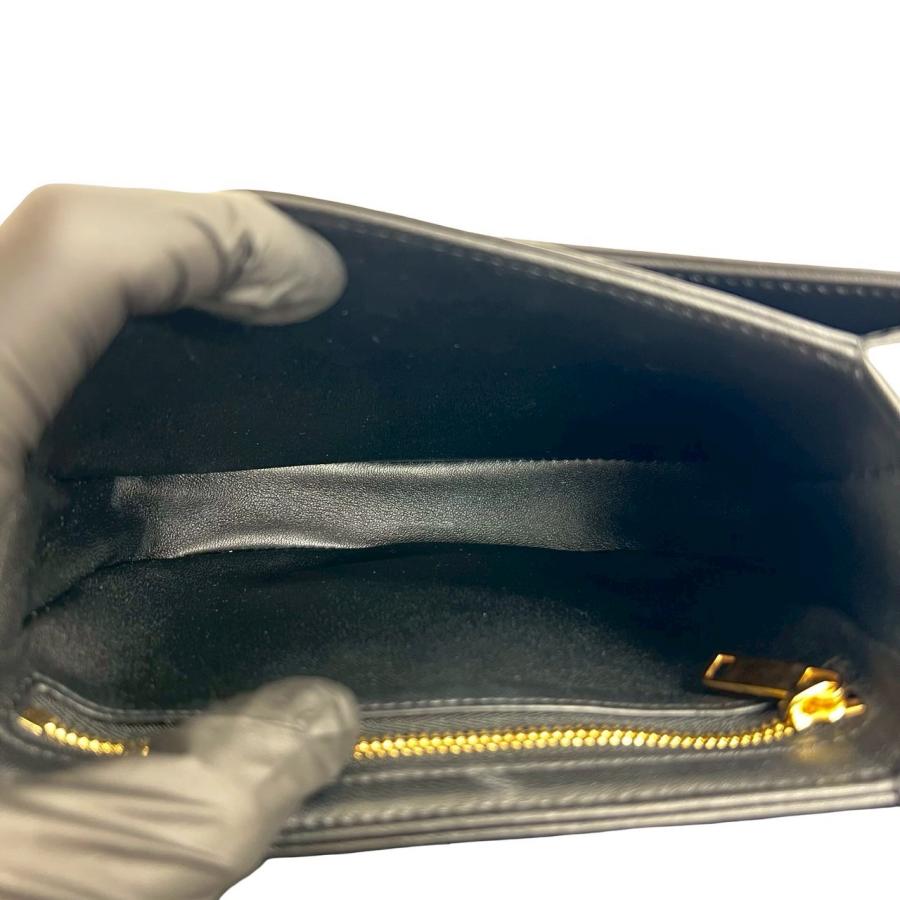 CELINE（セリーヌ） 極 美品 ティーン チェーン ブザス トリオンフ