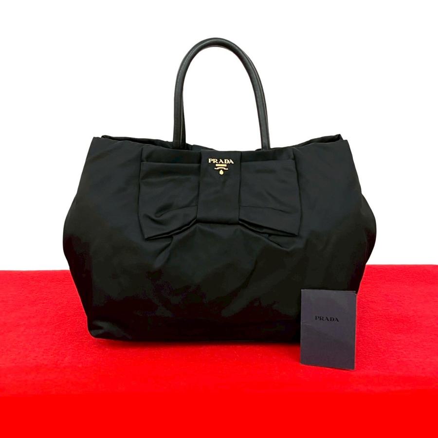 【極美品】 プラダ トートバッグ リボン ロゴ金具 テスート ネロ ゴールド金具 PRADA（プラダ） 極 美品 ロゴ 金具 リボン モチーフ テスート