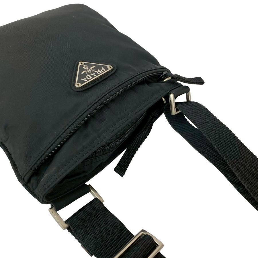 PRADA（プラダ） 極 美品 三角ロゴ プレート 金具 テスート ナイロン