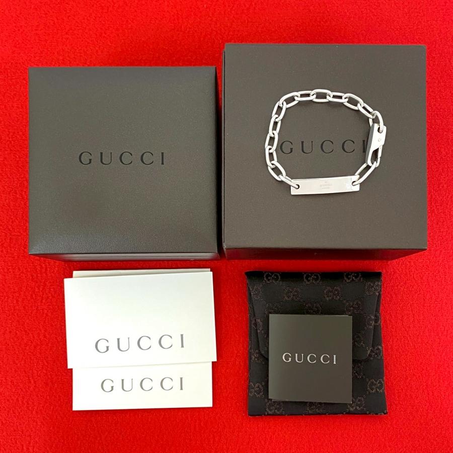 GUCCI シルバーブレスレット　刻印有り箱付き GUCCI（グッチ） 極 美品 保存箱 袋付 ID プレート ロゴ シルバー925