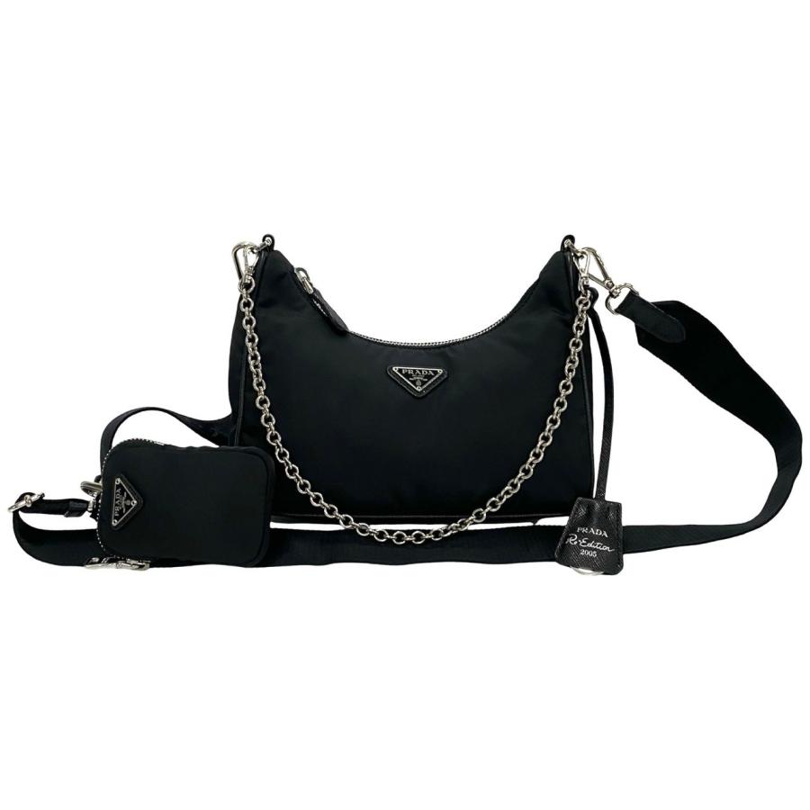PRADA（プラダ） ほぼ未使用 希少品 Re:Edition 三角ロゴ 金具