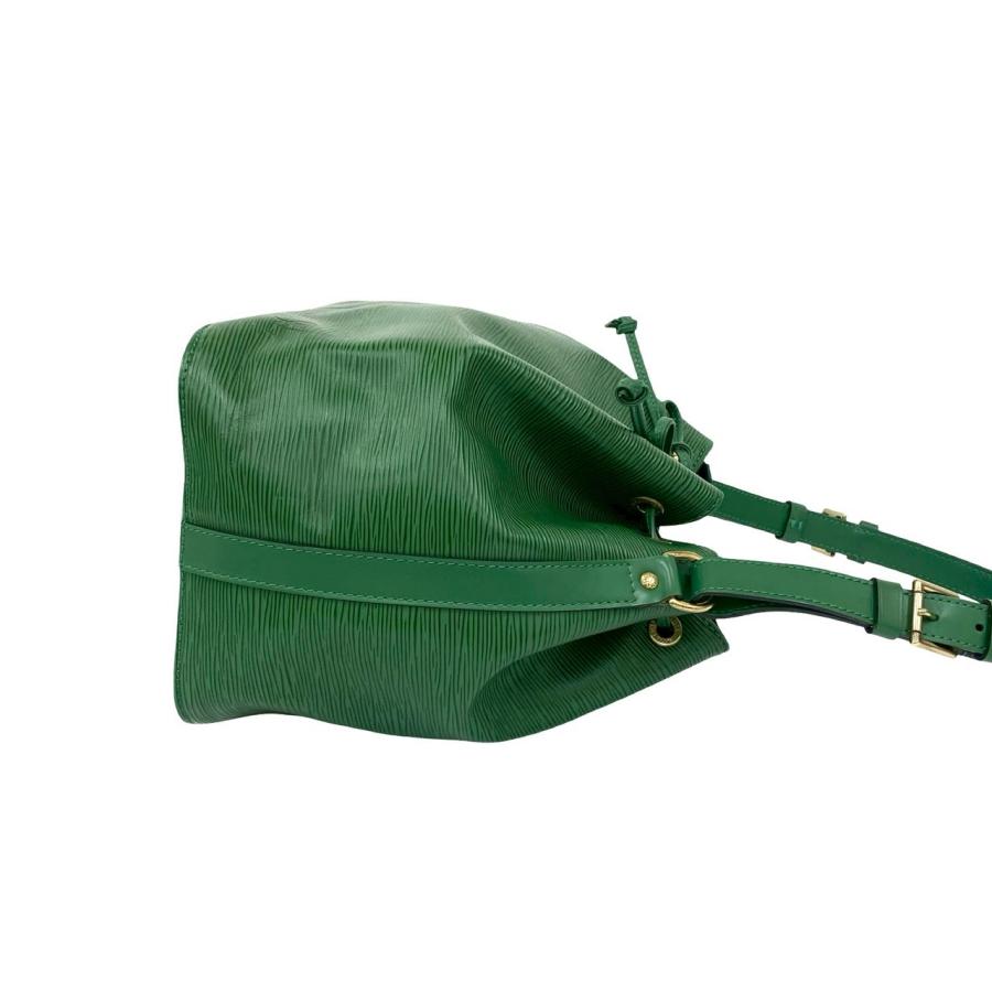 極 美品 LOUIS VUITTON ルイヴィトン ヴィンテージ プチ ノエ エピ レザー 本革 巾着 セミ ワン ショルダーバッグ ボルネオグリーン 40201 LOUIS VUITTON（ルイ・ヴィトン） 極 美品 ヴィンテージ プチ ノエ