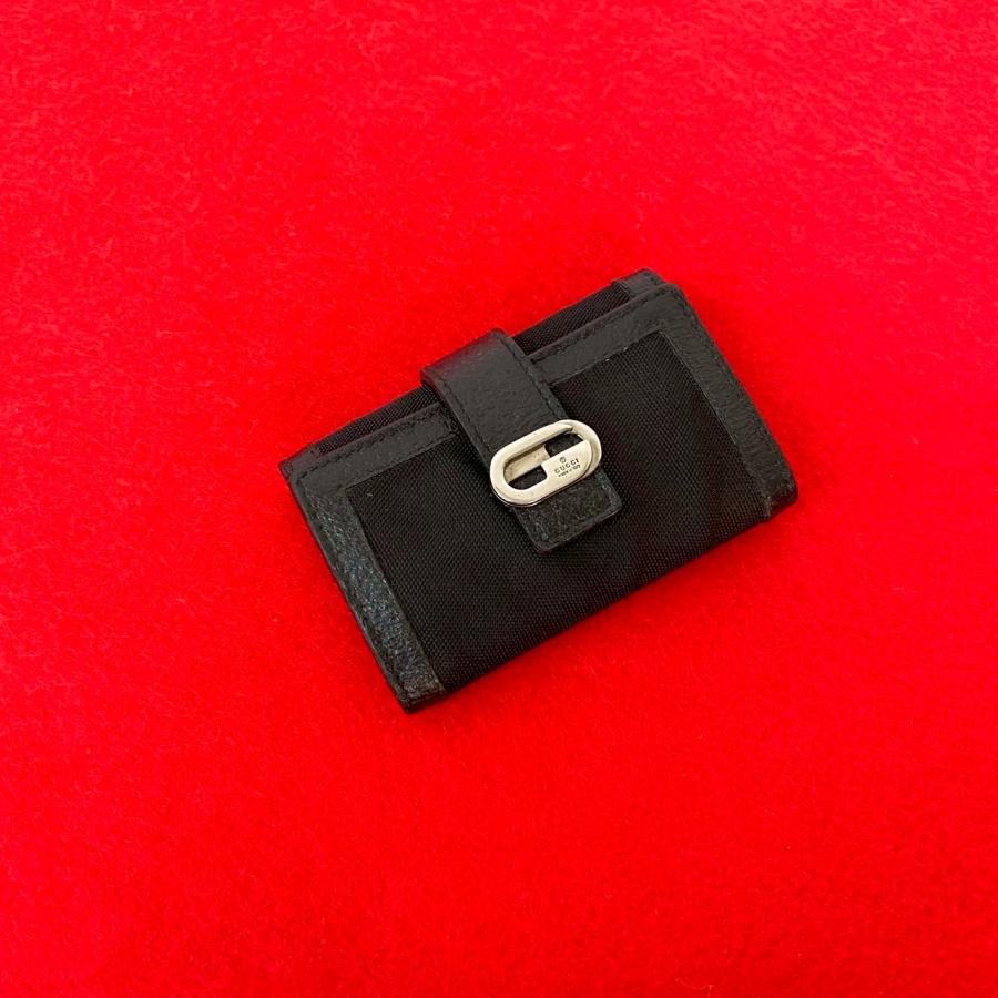 GUCCI（グッチ） 極 美品 希少品 G ロゴ 刻印 金具 レザー 本革