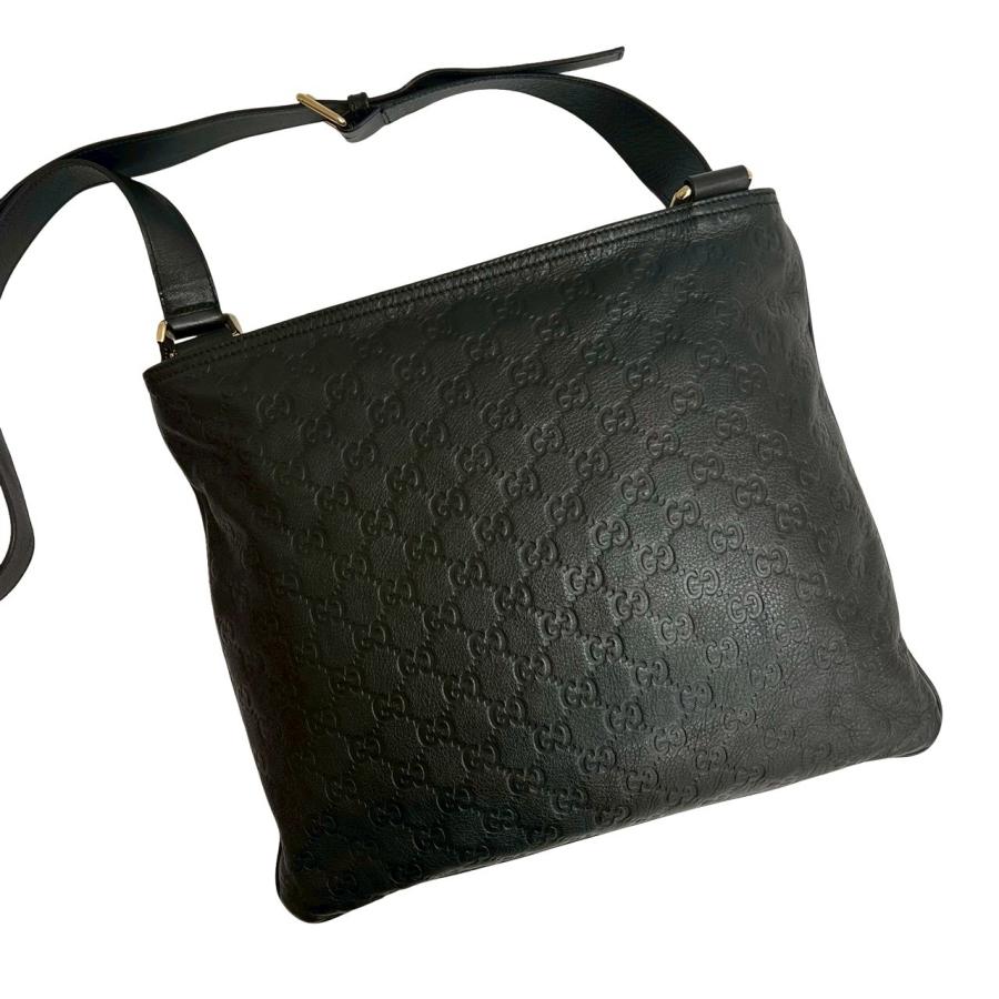 GUCCI（グッチ） 極 美品 希少品 シマ GG ロゴ 刻印 レザー 本革