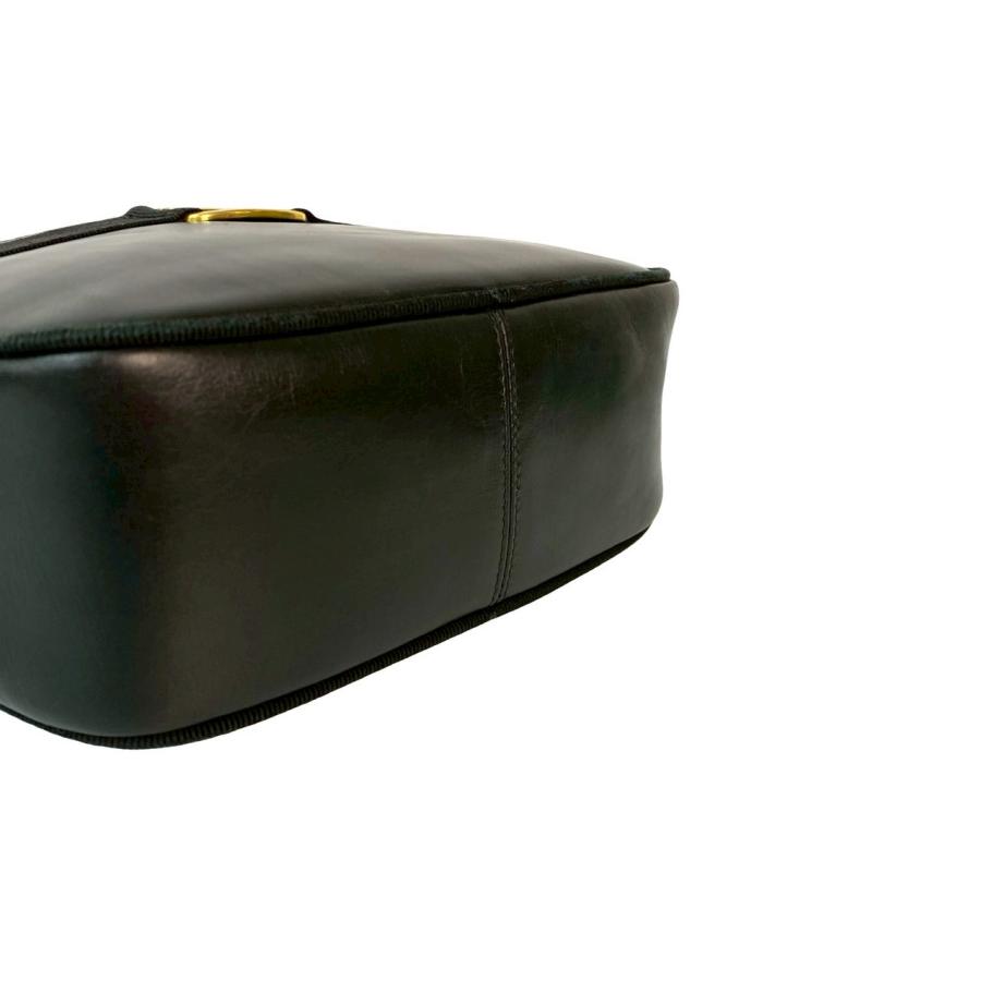 極 美品 Salvatore Ferragamo サルヴァトーレフェラガモ ヴァラ ロゴ