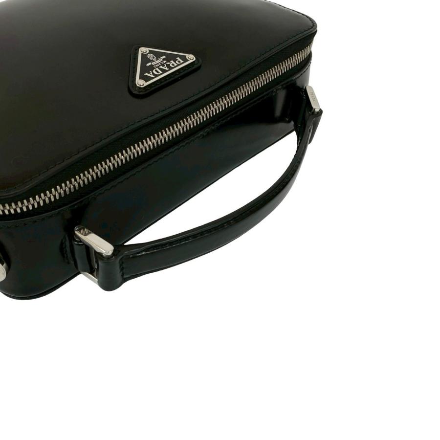 未使用保管品 袋付き PRADA プラダ 三角ロゴ 金具 パテント レザー 本革 2way ハンドバッグ ショルダーバッグ ブラック 黒 23079 PRADA（プラダ） 未使用保管品 袋付き 三角ロゴ 金具 パテント レザー