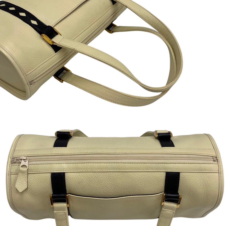 Yves Saint Laurent 極 美品 保存袋付き YVES SAINT LAURENT Yves Saint Laurent 極 美品 保存袋付き YVES SAINT LAURENT