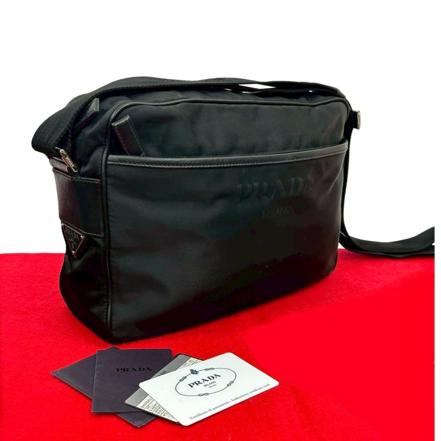 PRADA（プラダ） 極 美品 三角ロゴ 金具 ナイロン サフィアーノ レザー