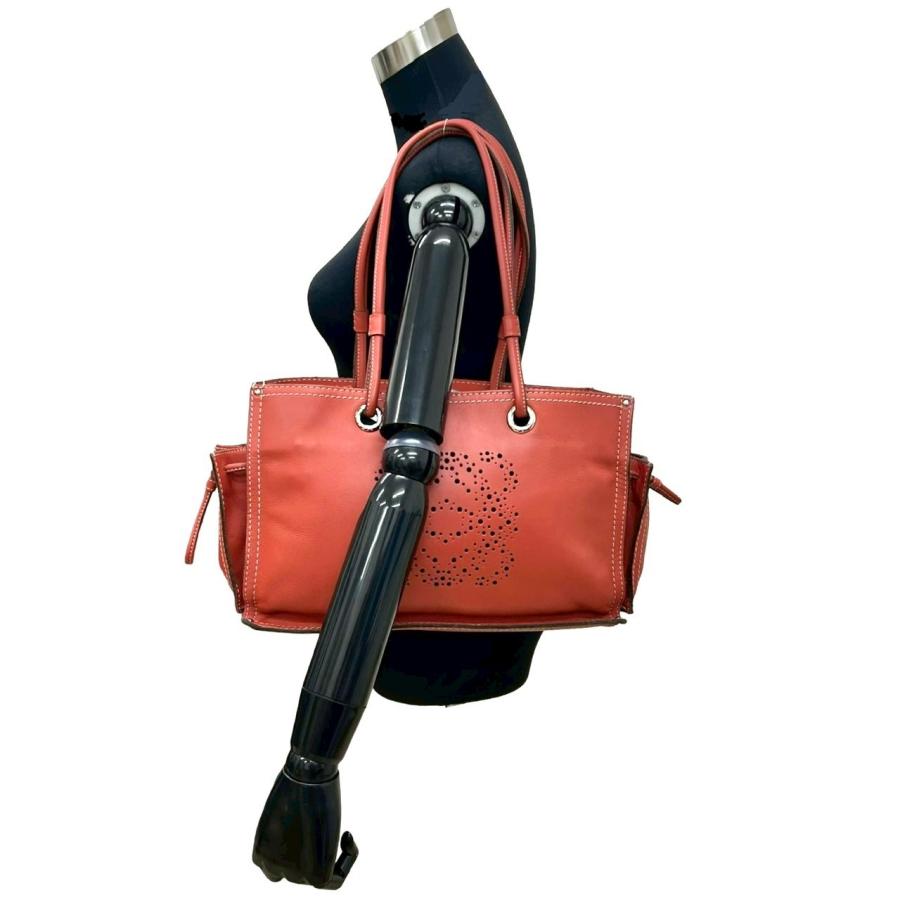 LOEWE（ロエベ） 極 美品 希少品 アナグラム ロゴ 金具 パンチング