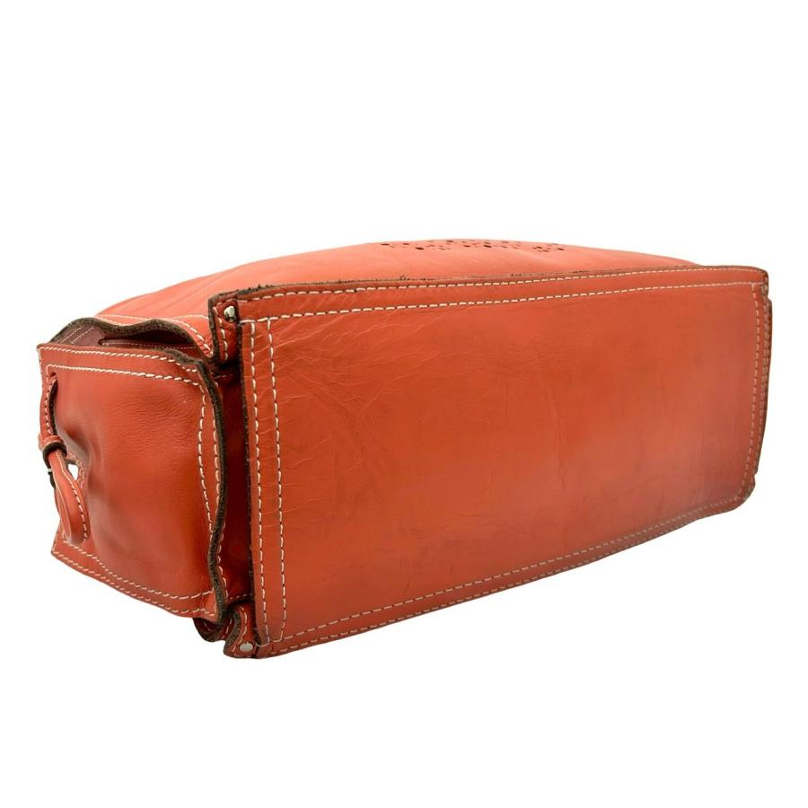LOEWE（ロエベ） 極 美品 希少品 アナグラム ロゴ 金具 パンチング