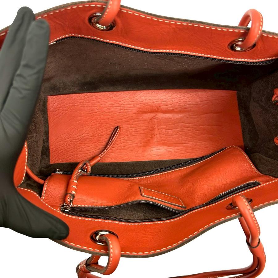 LOEWE（ロエベ） 極 美品 希少品 アナグラム ロゴ 金具 パンチング