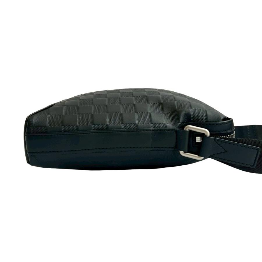 LOUIS VUITTON（ルイ・ヴィトン） 極 美品 ディスカバリー