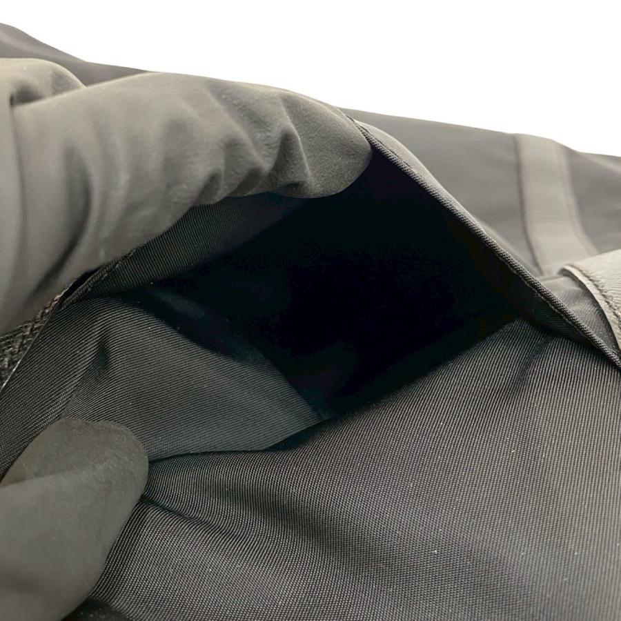 極美品　希少　プラダ バックパック　三角ロゴ　ギャランティ　サフィアーノ 極美品 希少 プラダ バックパック 三角ロゴ ギャランティ サフィアーノ