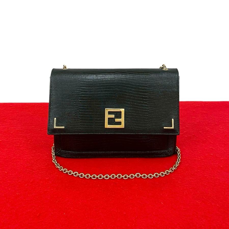 FENDI（フェンディ） 極 美品 ズッカ FF ロゴ 金具 レザー 本革