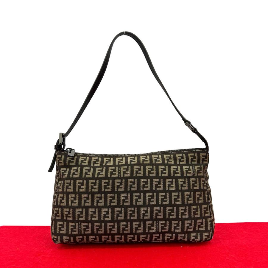 FENDI（フェンディ） 極 美品 ズッキーノ FF 柄 レザー 本革