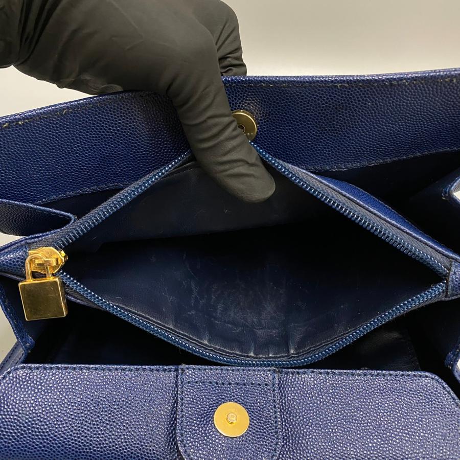 美品 希少品 GIVENCHY ジバンシィ ジバンシー 4G ロゴ 金具 レザー 本  