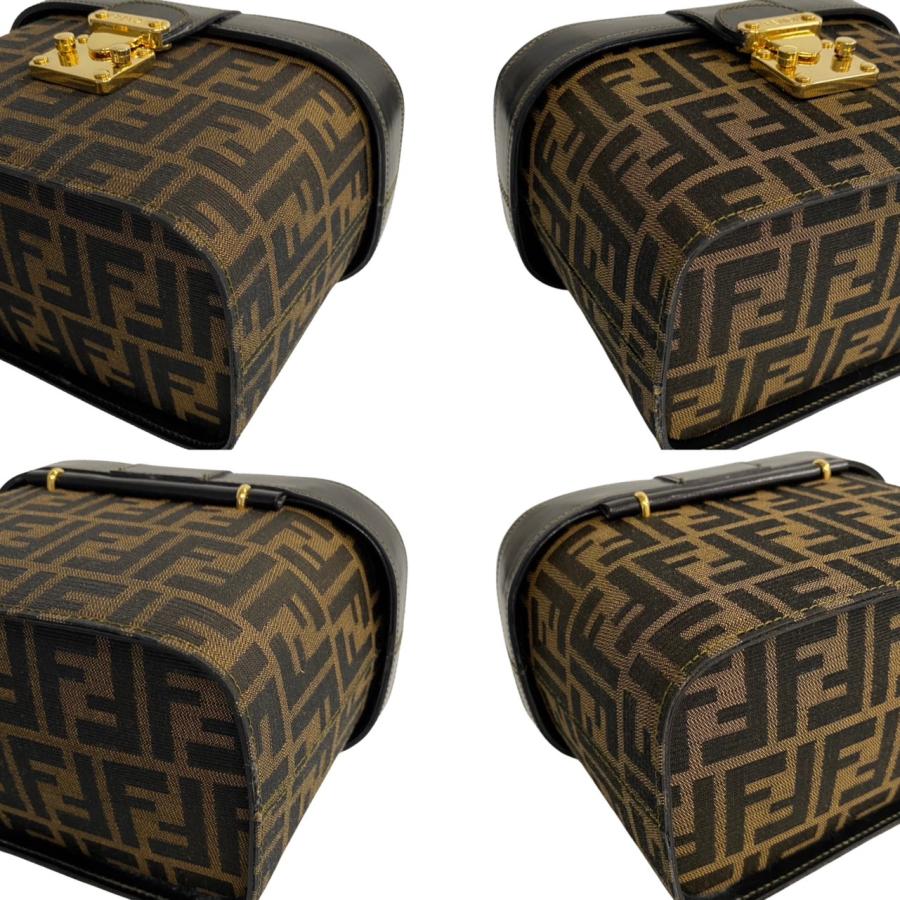 FENDI（フェンディ） 極 美品 箱 袋付き ズッカ 柄 ロゴ レザー 本革
