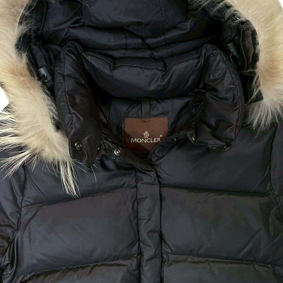 MONCLER（モンクレール） 極 美品 ロゴ 金具 ナイロン ダウン フェザー