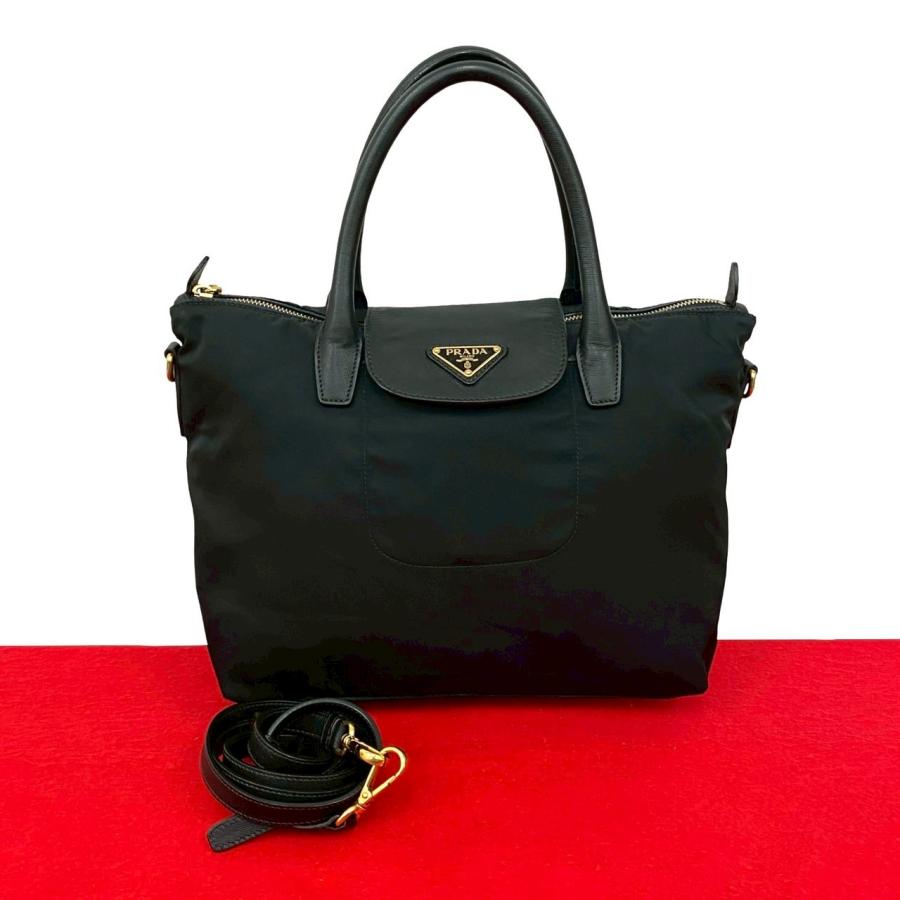 PRADA（プラダ） 極 美品 希少品 三角ロゴ 金具 レザー 本革 ナイロン