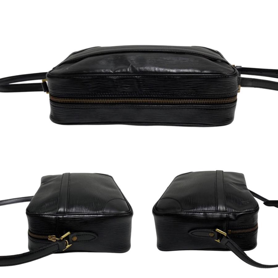 LOUIS VUITTON（ルイ・ヴィトン） 極 美品 トロカデロ エピ レザー 本