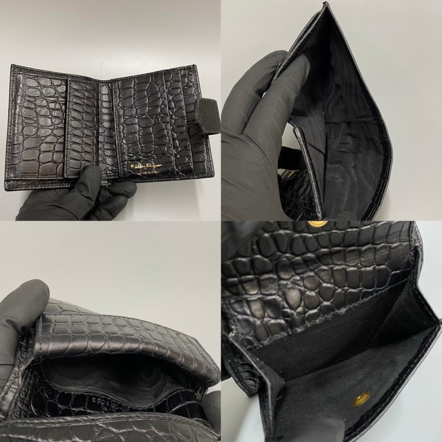 美品 Salvatore Ferragamo フェラガモ ヴァラリボン ロゴ 金具