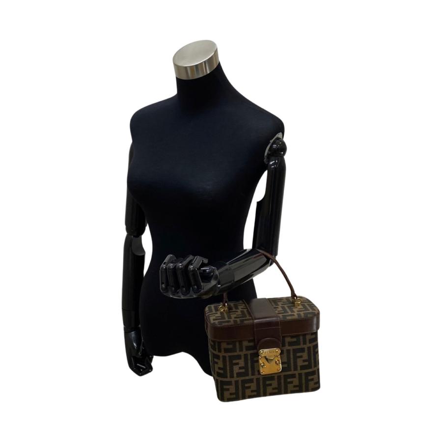 FENDI 極 美品 フェンディ ズッカ柄 バニティバッグ キャンバス FENDI 極 美品 フェンディ ズッカ柄 バニティバッグ キャンバス