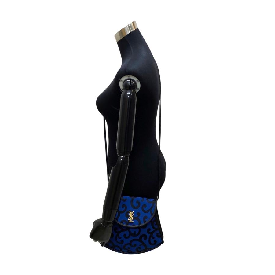 Yves Saint Laurent（イヴ・サンローラン） 極 美品 YSL カサンドラ