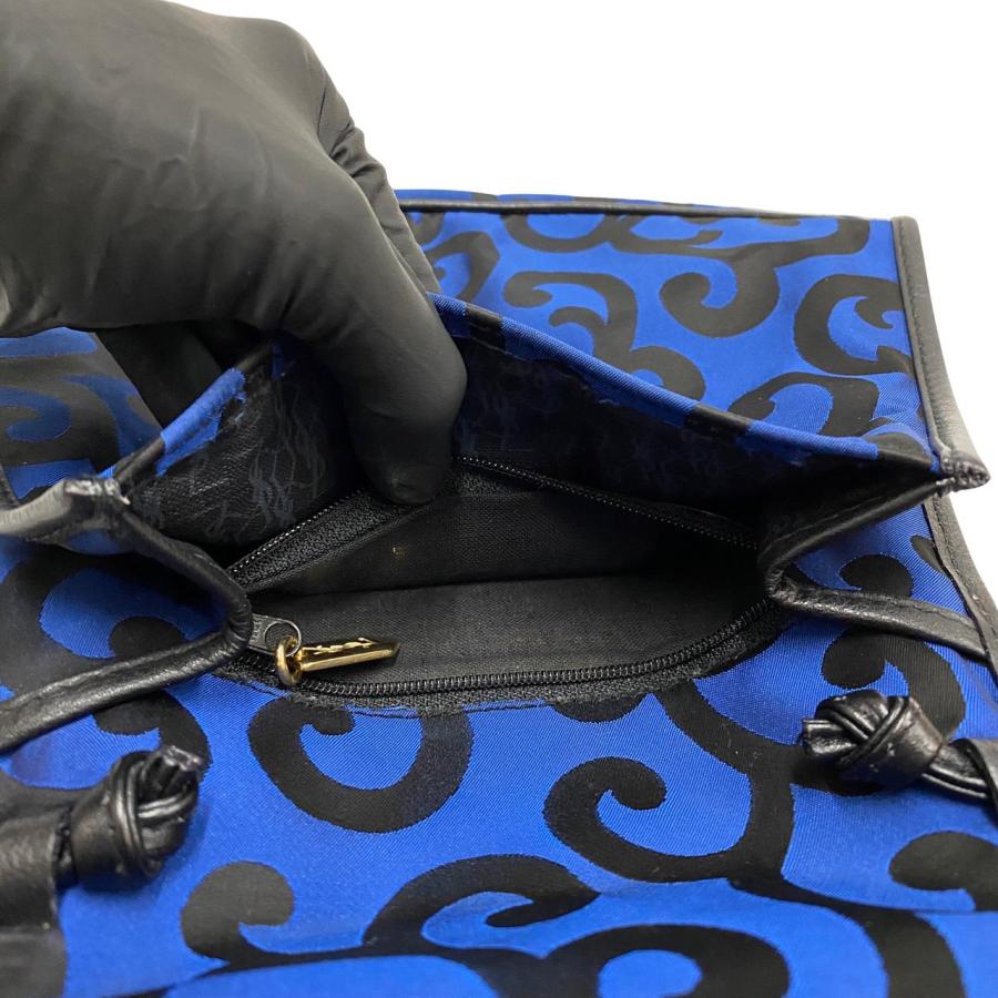 Yves Saint Laurent（イヴ・サンローラン） 極 美品 YSL カサンドラ