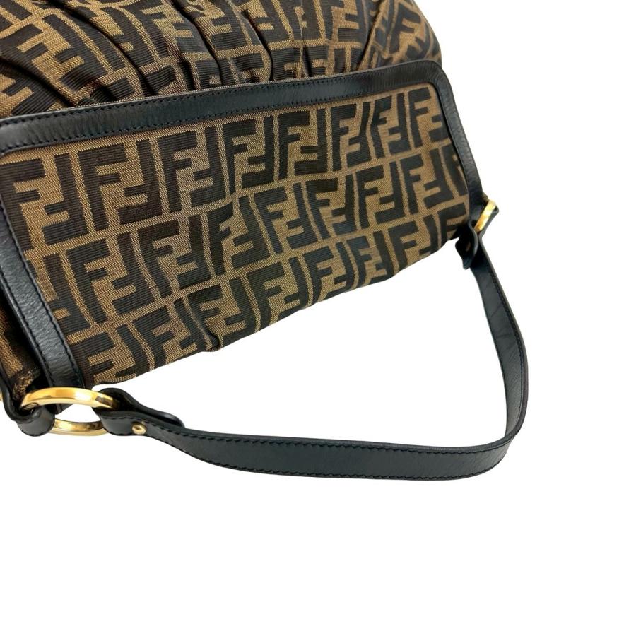 FENDI（フェンディ） 極 美品 ズッカ FF 柄 レザー 本革 キャンバス
