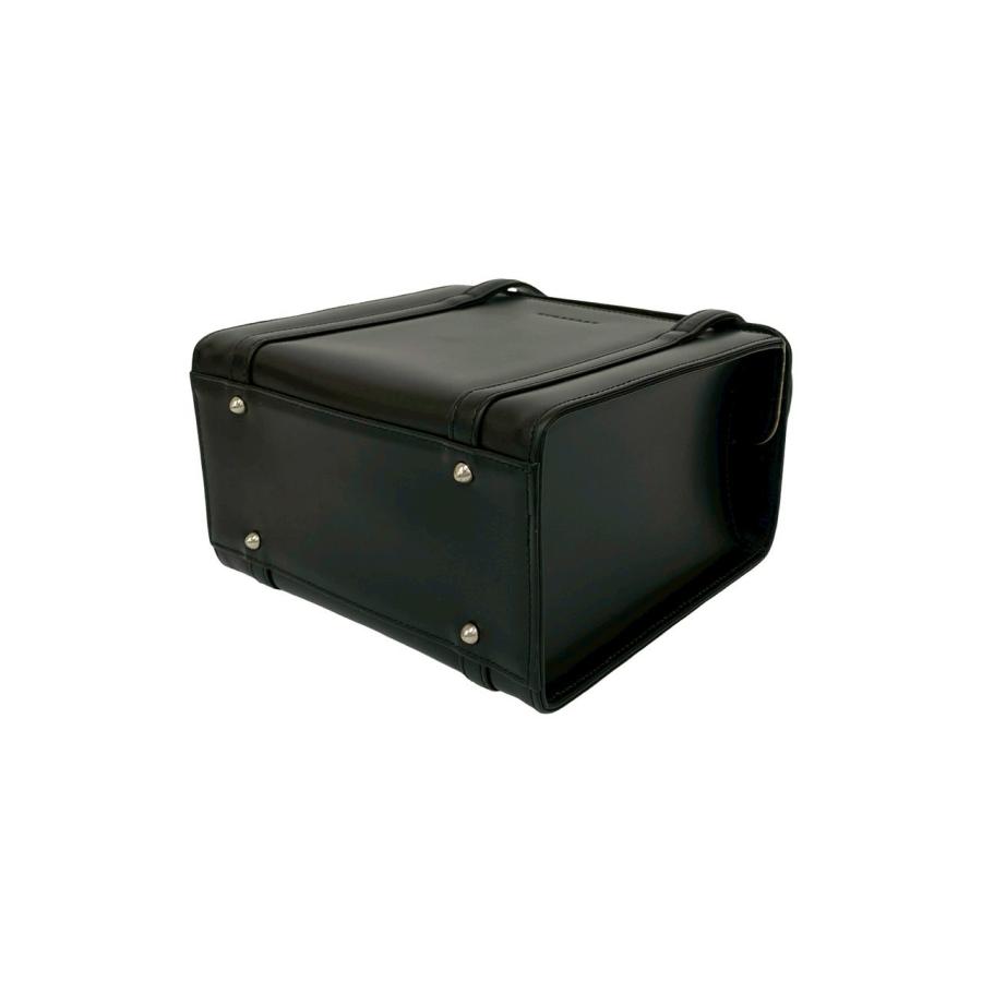 BURBERRY（バーバリー） 極 美品 希少品 ロゴ 刻印 ノバチェック