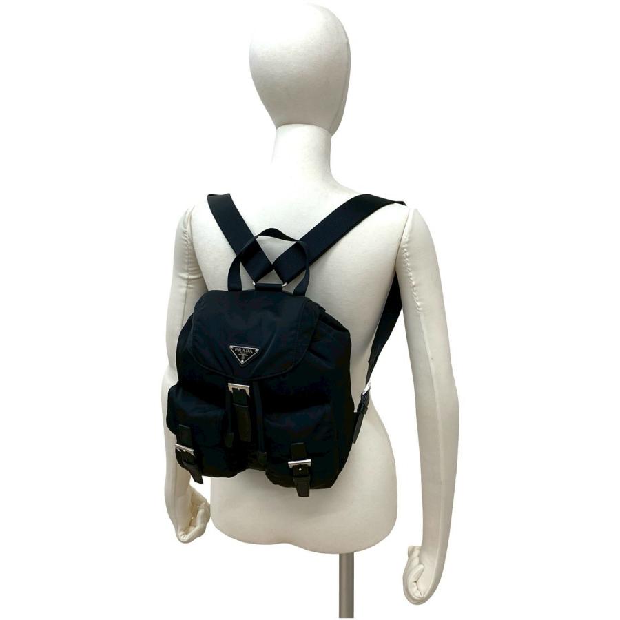 PRADA（プラダ） 極 美品 袋付き 三角ロゴ 金具 テスート ナイロン